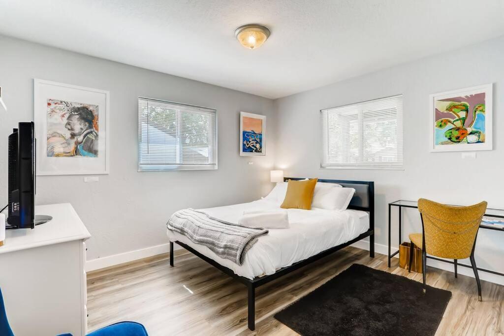 Smart Eclectic Art House Near Uc Davis Med Center *